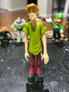 Scooby-Doo Shaggy Action Figure - Green Top, Red Pants